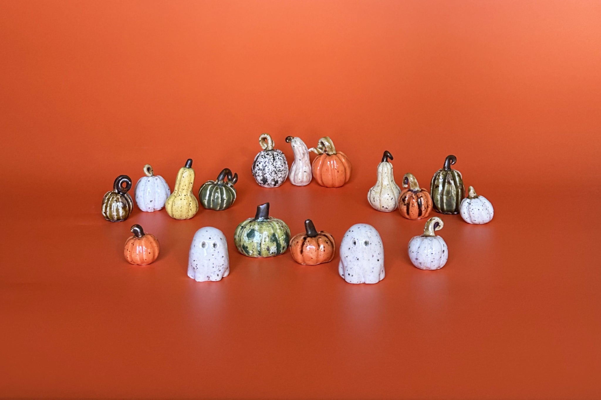 Mystery Mini Pumpkin or Mini Ghost